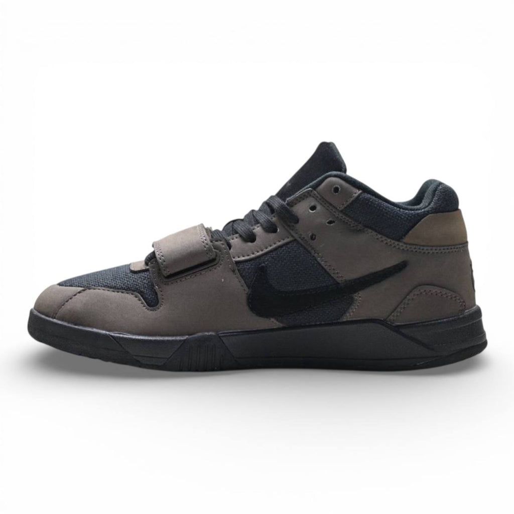 Маратонки AJ Jumpman Jack Travis Scott Dark Mocha