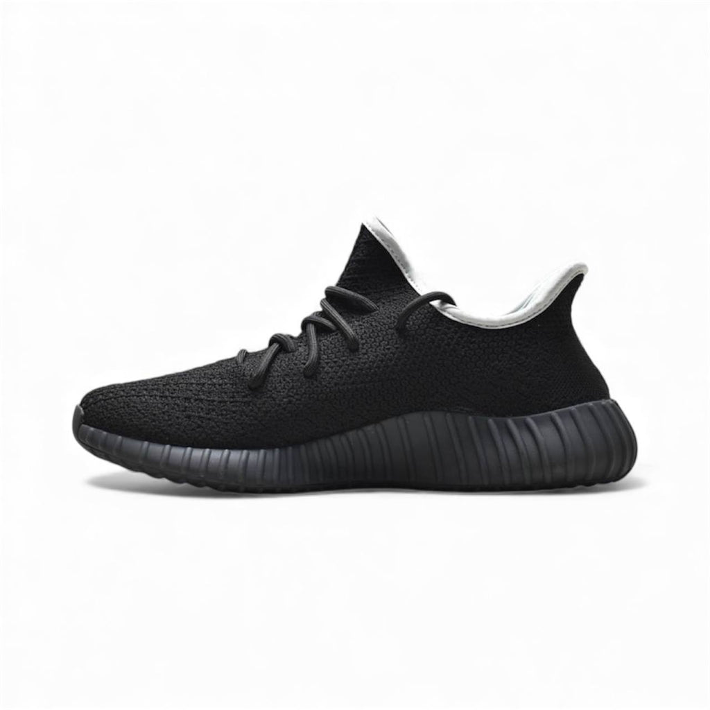Маратонки Yeezy Boost 350 Black & Blue