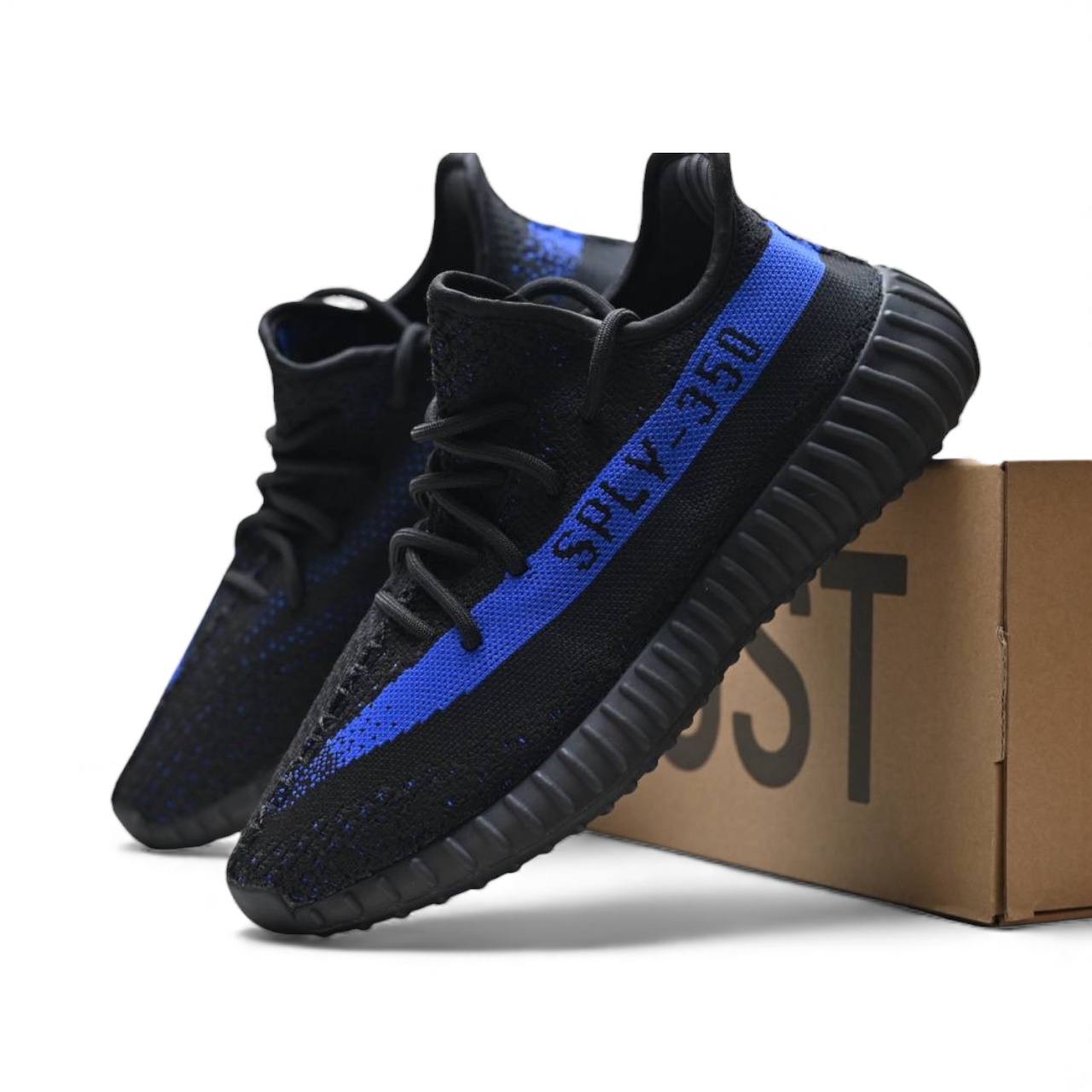 Маратонки Yeezy Boost 350 Dazzling Blue