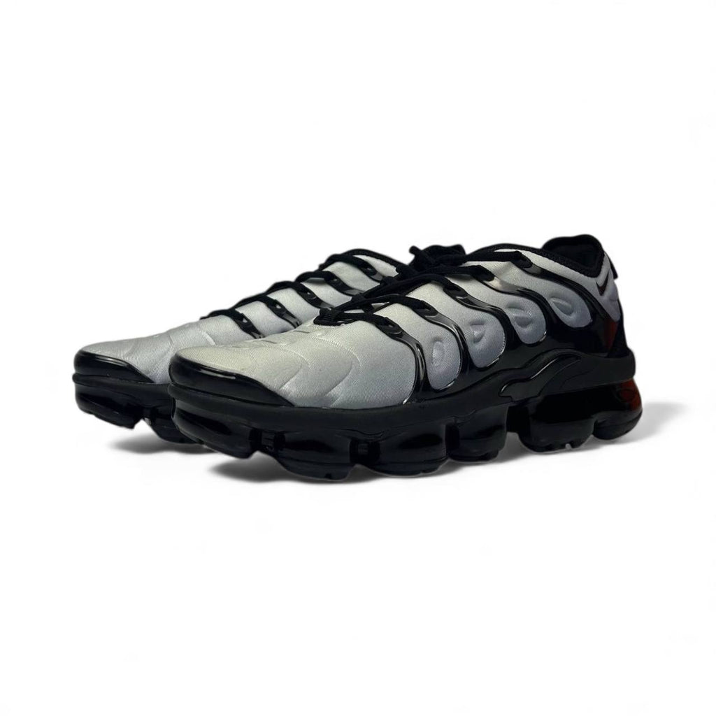Маратонки Vapormax Plus Grey