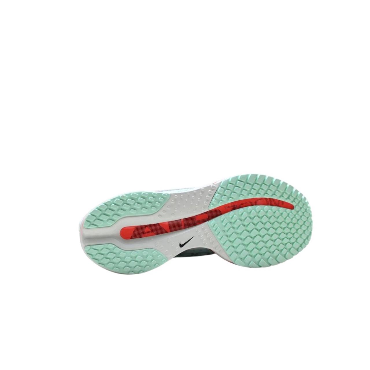 Маратонки Pegasus Premium Barely Green